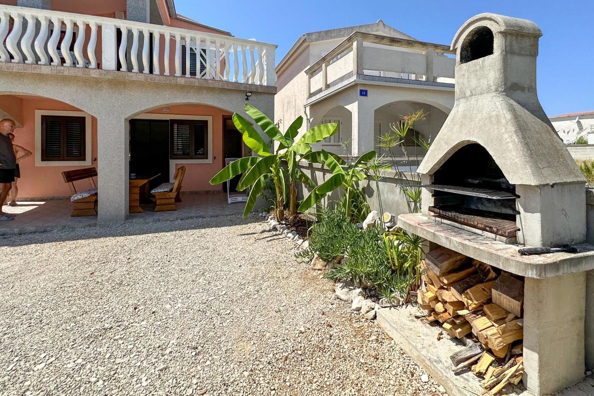 Pahert Beach Apartment Vir Zewnętrze zdjęcie